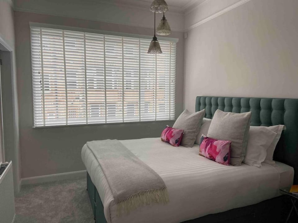 Quadrant Apartment Centre of Harrogate Free Parking Apartment in Harrogate