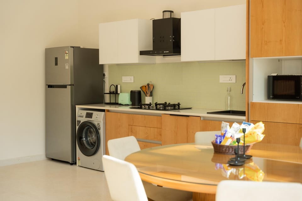 Kitchen or kitchenette, Breakfast