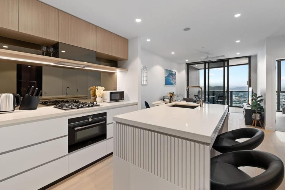 Luxurious 2BR Apt w River View Apartment in Brisbane City