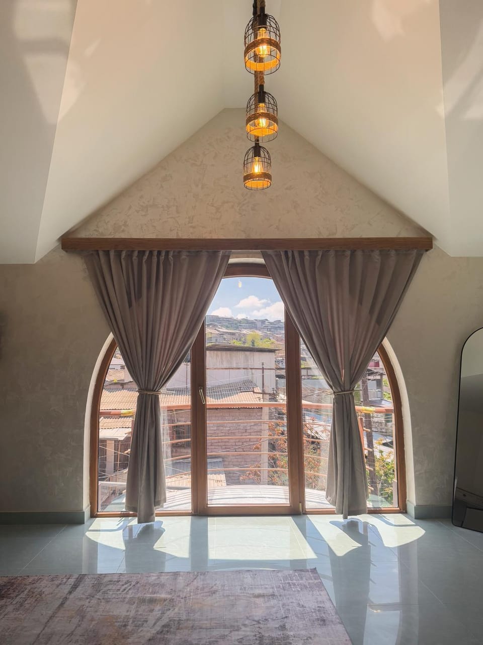 Balcony/Terrace, Mountain view