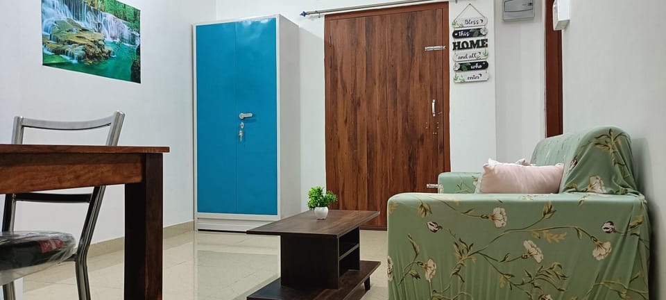 Living room, Seating area, Dining area, wardrobe