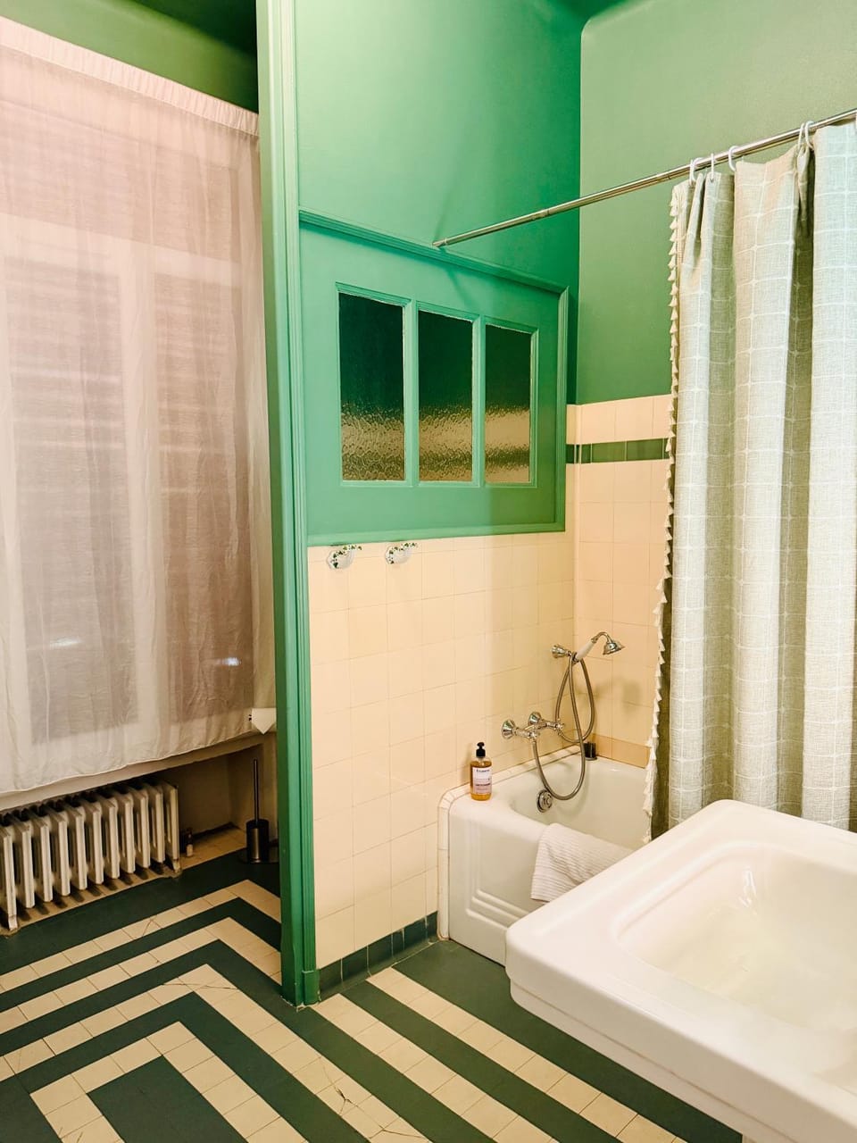La Maison au toit vert Bed and Breakfast in Espalion
