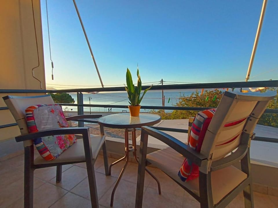 Natural landscape, Balcony/Terrace, Sea view