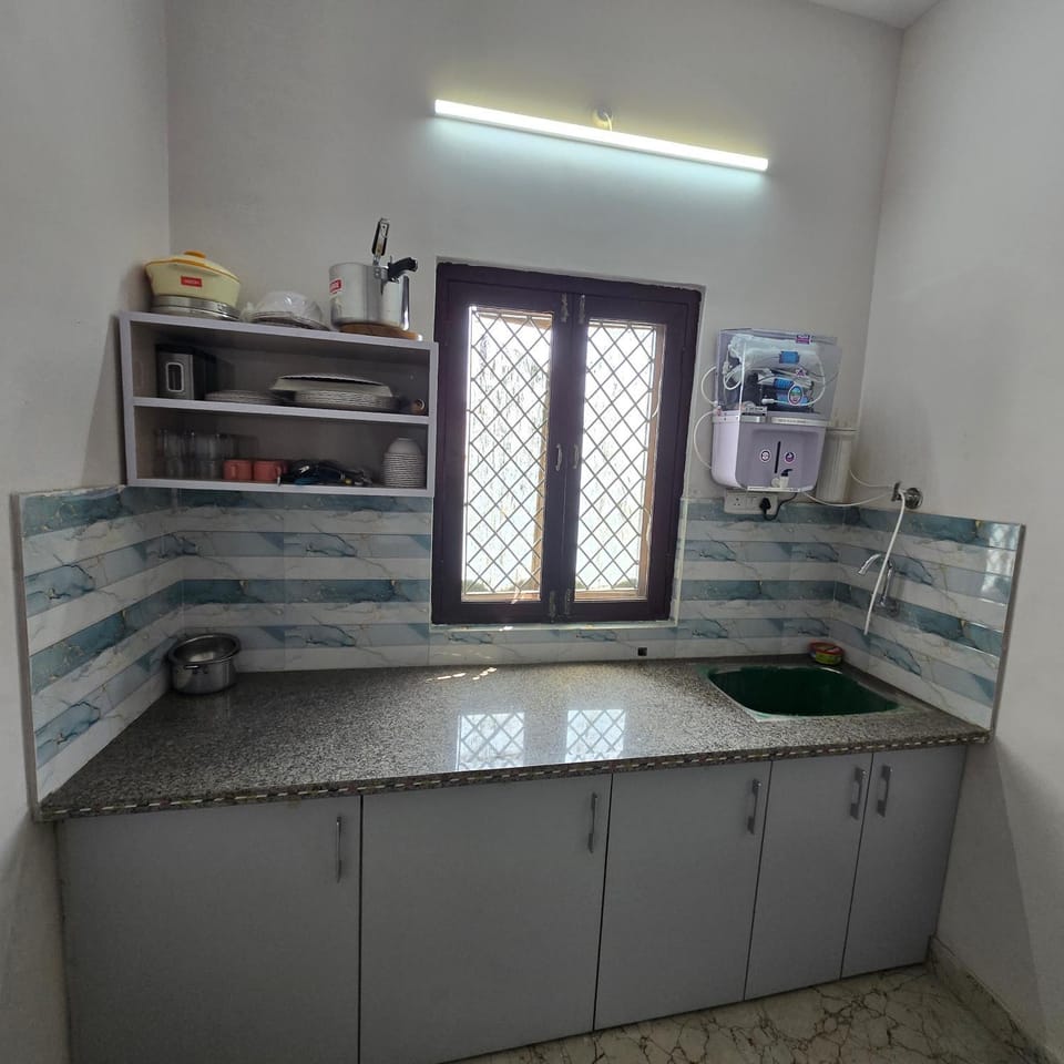 Leela homestay - one Bedroom with kitchen Apartment in India