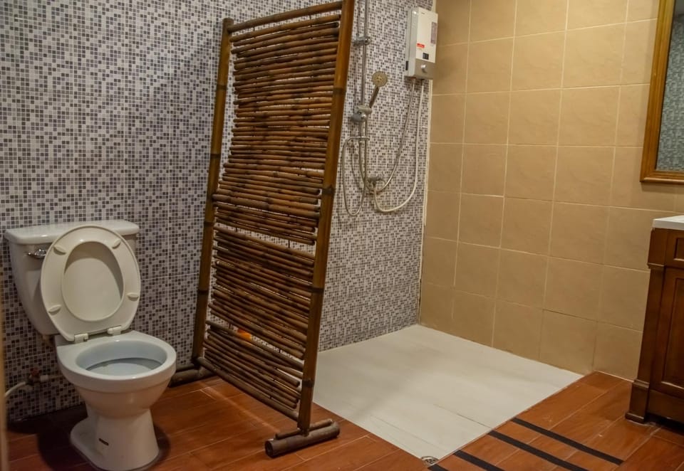 Seawave Guest House Bed and Breakfast in Hua Hin District