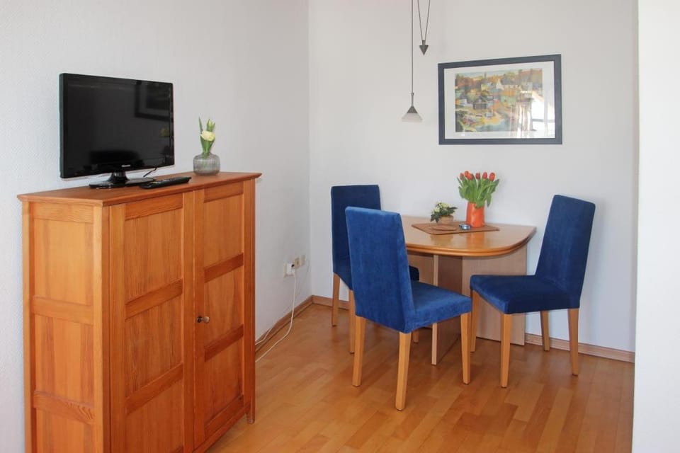 App. Deck 5, idyll. Innenhof Apartment in Mecklenburg-Vorpommern, Germany