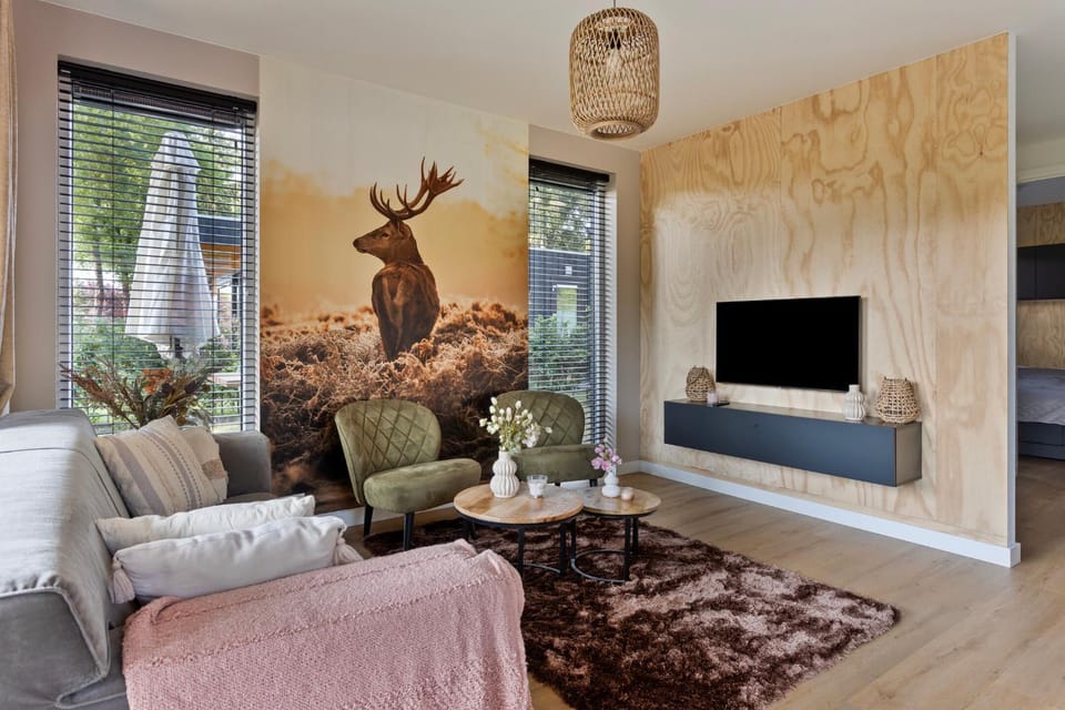 TV and multimedia, Seating area