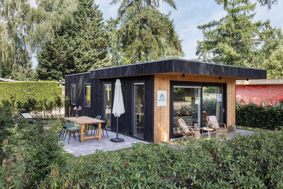 Lodge 't Hert - Nieuwe lodge met vrij uitzicht & omheinde tuin House in Putten