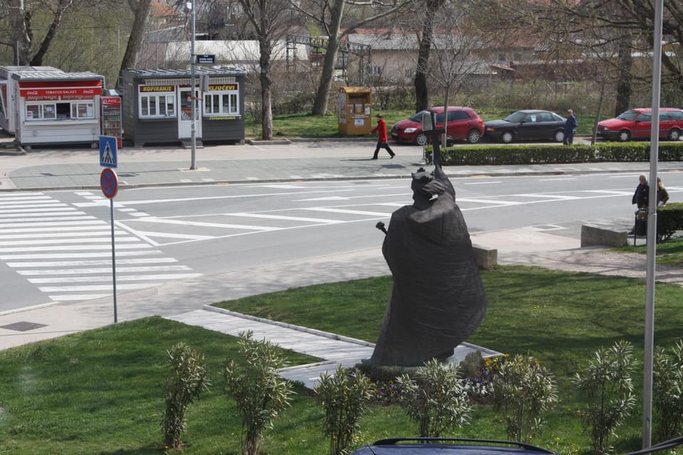 Balcony/Terrace, City view, Street view