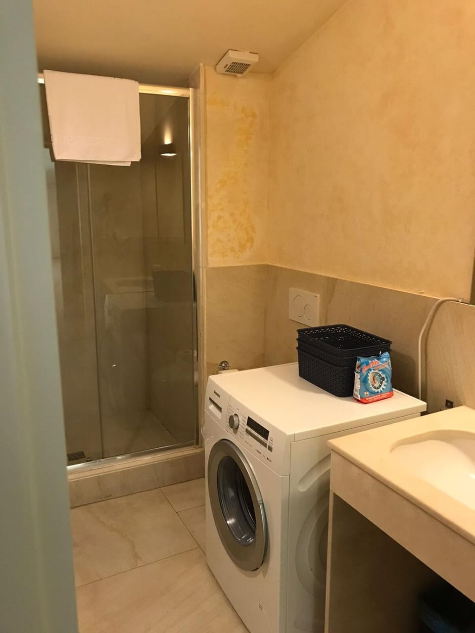 Albizi Sanzio Apt 205 Apartment in Florence