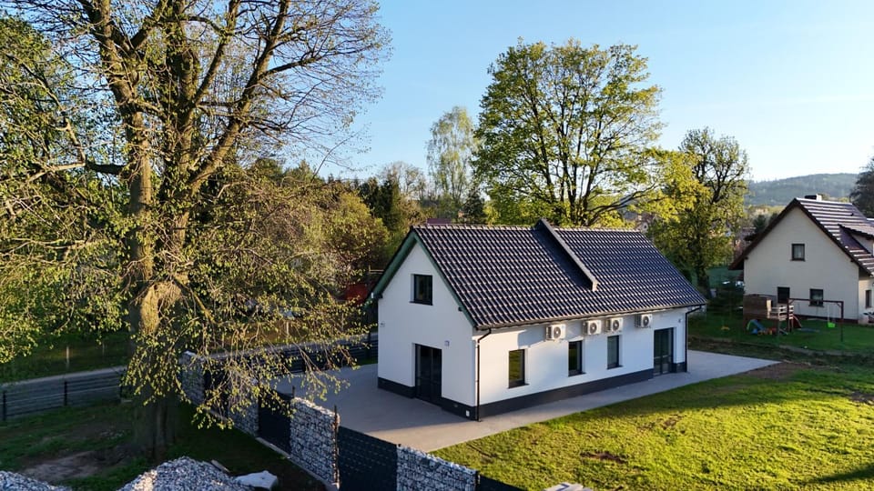 Property building, Garden, Garden view