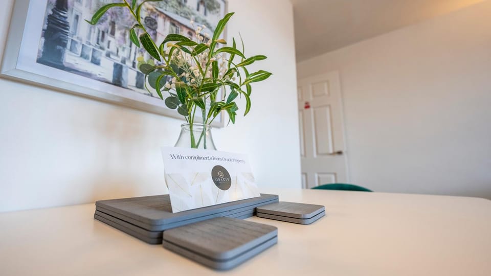Greenhill Suite - Central 1BR Apartment with Parking Apartment in Stratford-upon-Avon
