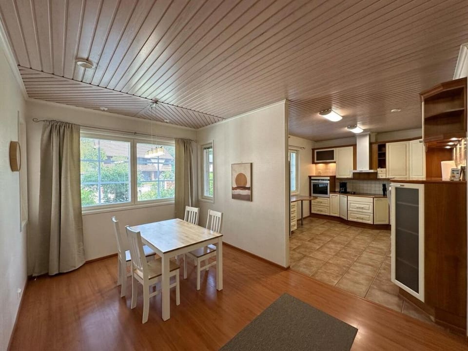 Kotimaailma - House - Pietarsaari Apartment in Finland
