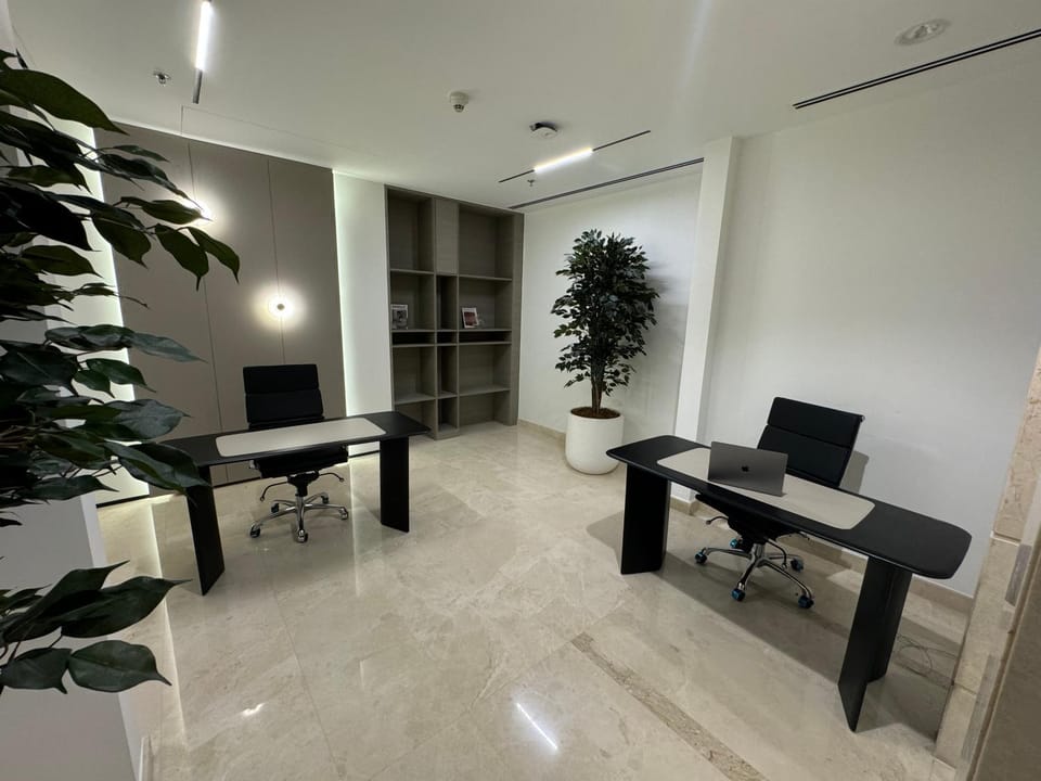 Standpoint Tower by Luxe Living Apartment in Dubai