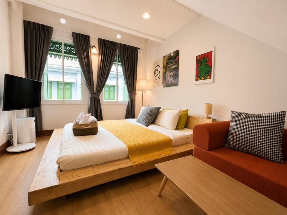 Bed, TV and multimedia, Photo of the whole room, Seating area