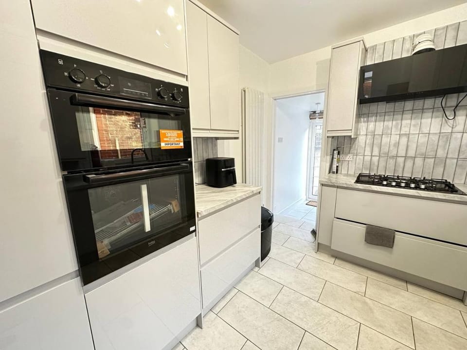 Portsmouth Apartment in Portsmouth