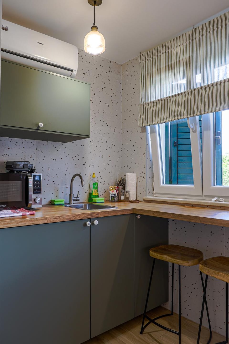 Studio Ljuba Cozy Modern Escape in Split Apartment in Split