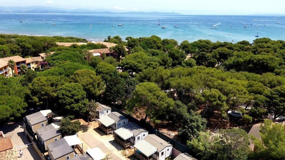 Camping Tikayan Le Méditerranée - Maeva Campground/ 
RV Resort in Hyères