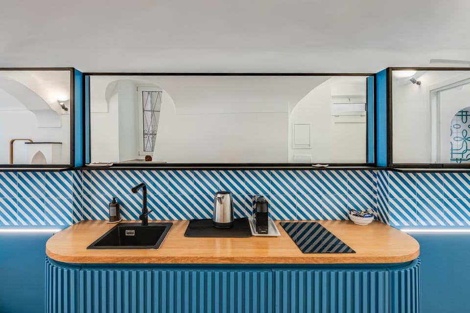 Coffee/tea facilities, Kitchen or kitchenette