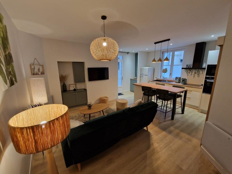 Communal lounge/ TV room, TV and multimedia
