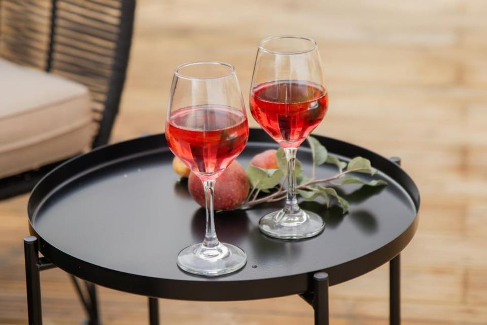 Guest House - Quinta da Giesteira quiet Country House with private outdoor spa in Penafiel, Oporto House in Porto District