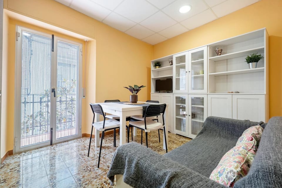 Property building, Living room