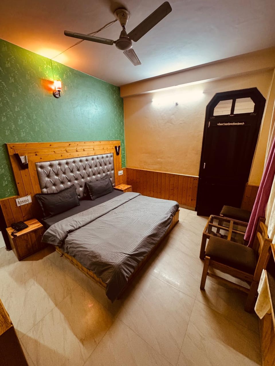 Purple House Vacation rental in Himachal Pradesh