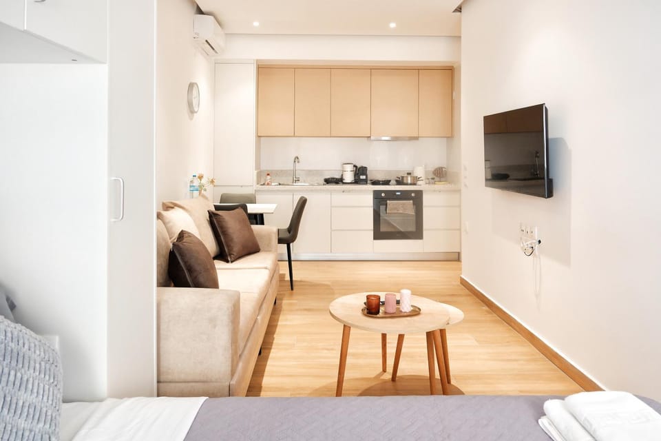 Near Pireas Port-Brand New Suite Apartment in Athens
