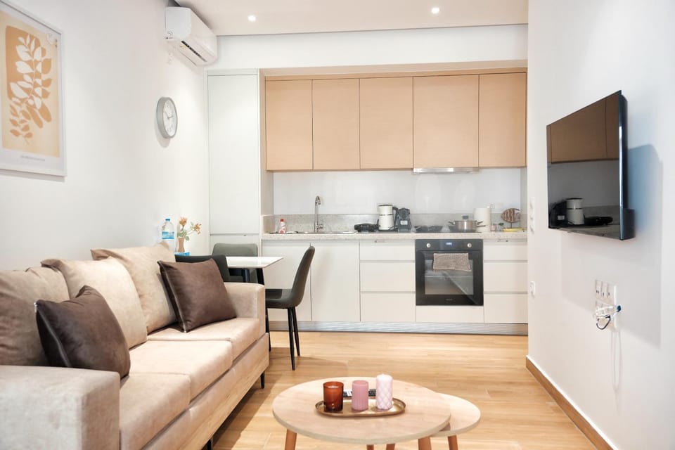Near Pireas Port-Brand New Suite Apartment in Athens