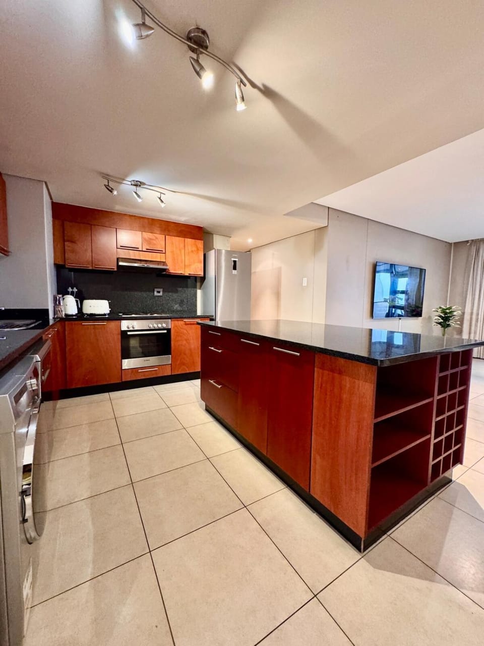Accommodation Front - Marvellous 4 Sleeper with Ocean Views Apartment in Durban