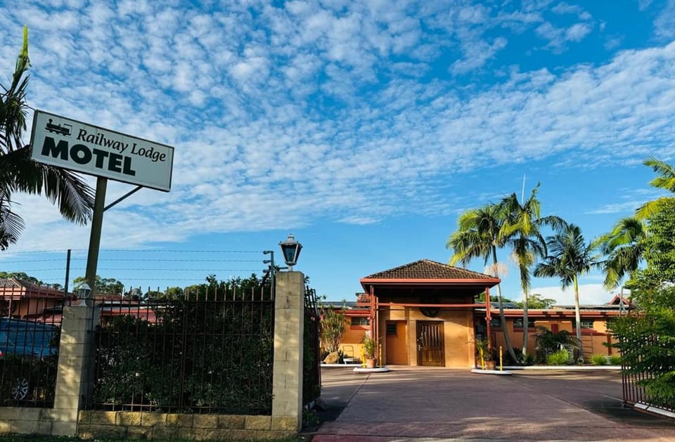 Railway Lodge Motel Nature lodge in Taree