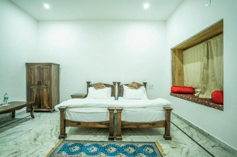 Desert Kingdom Country House in Sindh