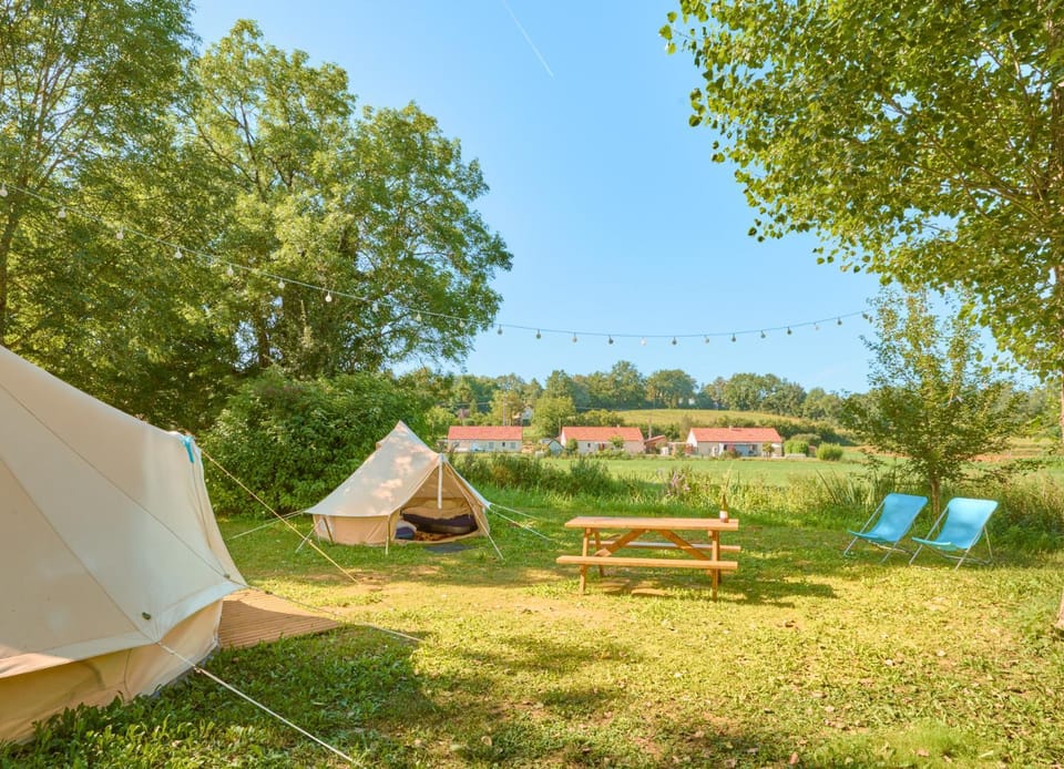 Camping de Salviac Campground/ 
RV Resort in Occitanie