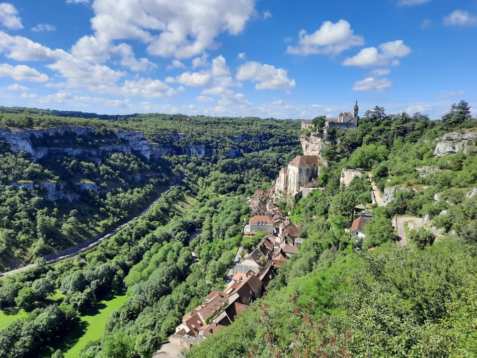 Camping de Salviac Campground/ 
RV Resort in Occitanie