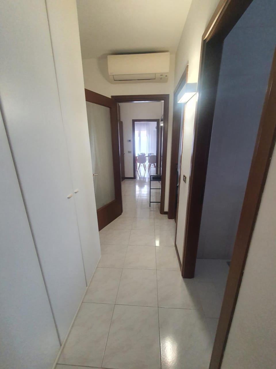 Bathroom, kitchen