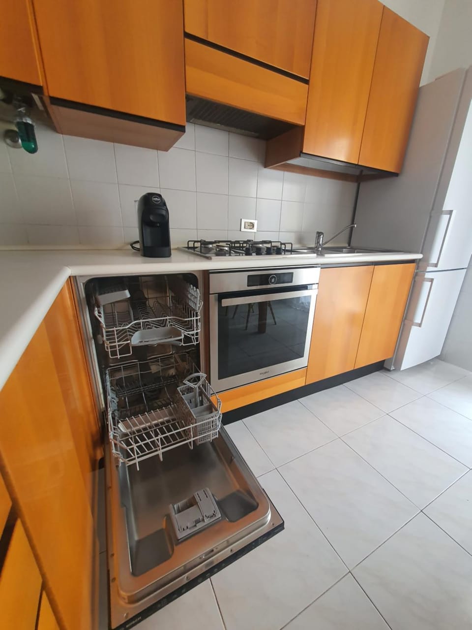 dishwasher, oven