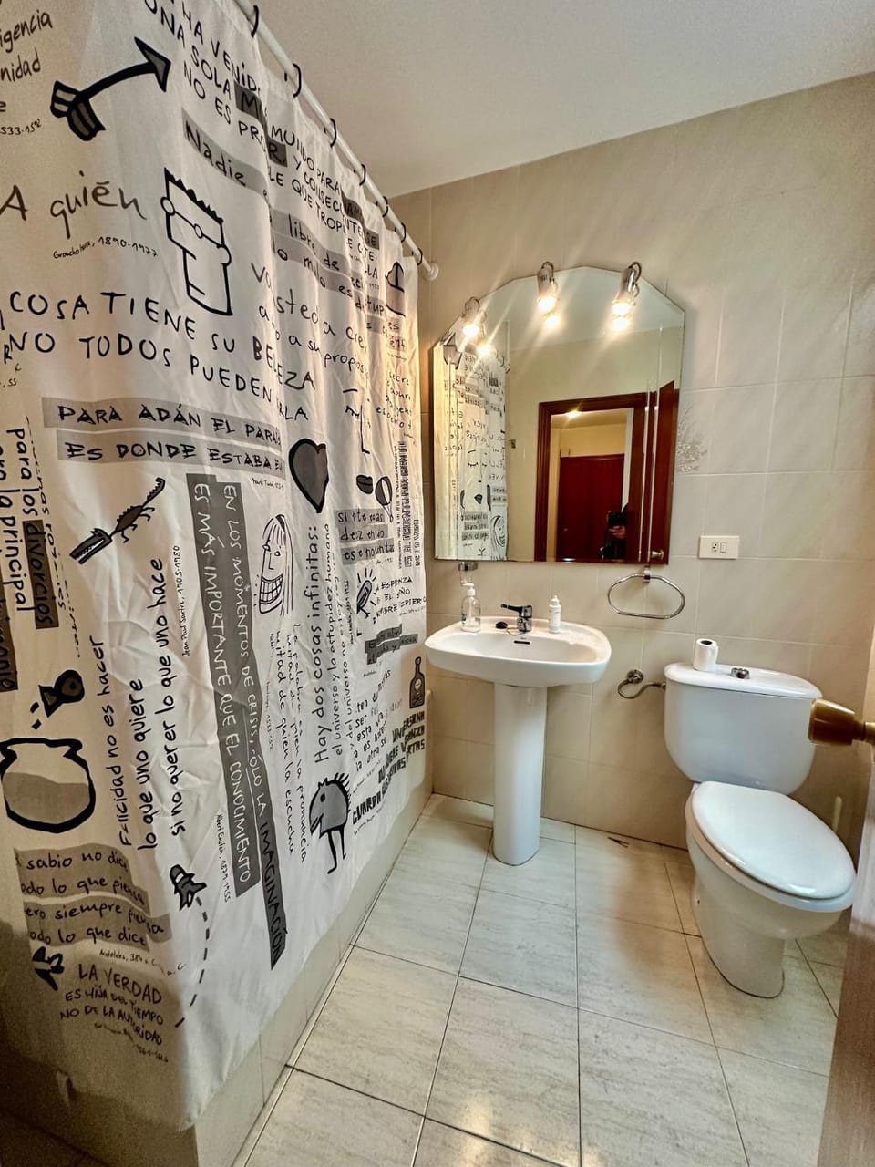 Shower, Toilet, Bathroom