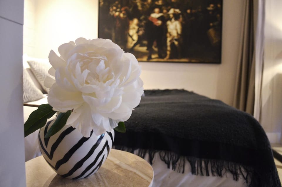 Decorative detail, Bedroom