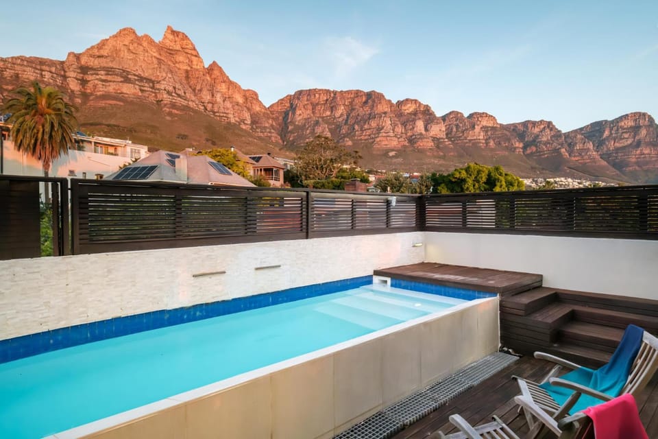 Mountain view, Swimming pool