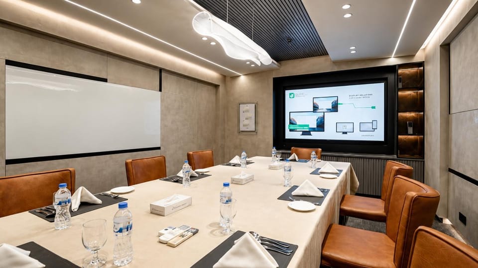 Meeting/conference room
