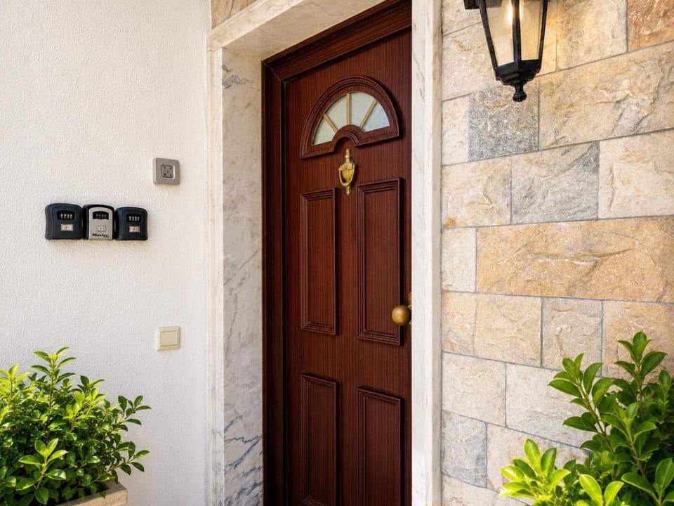 Aomo-casa parede Bed and Breakfast in Lisbon District