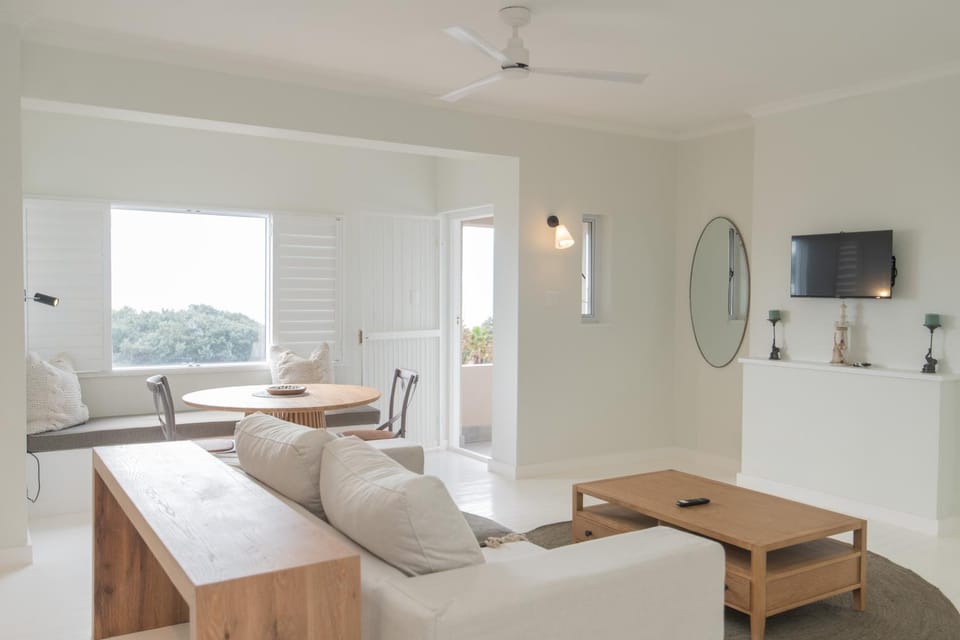Ocean Embrace Apartment in Port Elizabeth