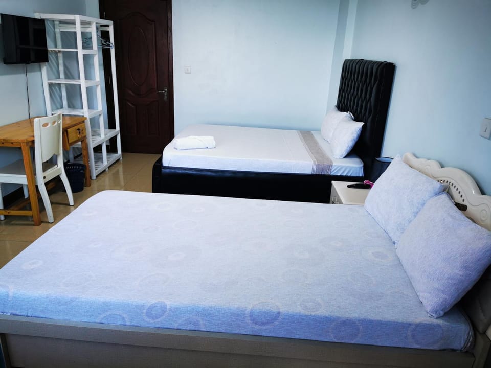 Skylar H & Apartment Vacation rental in City of Dar es Salaam