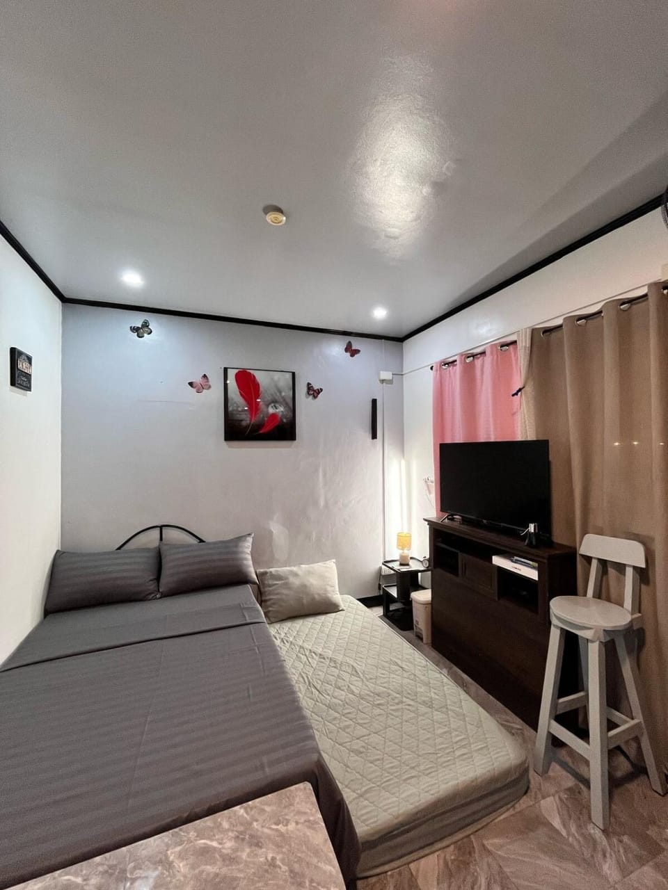 Yapi Homestay Apartment in Central Visayas