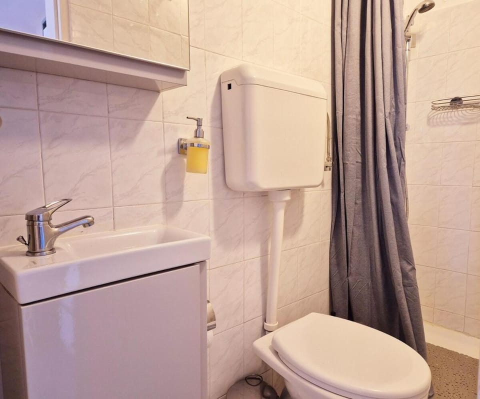 Emilla By The Sea - Piran Studio Apartment in Piran