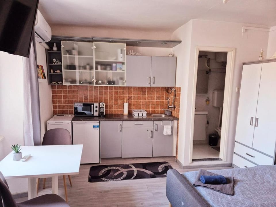 Emilla By The Sea - Piran Studio Apartment in Piran