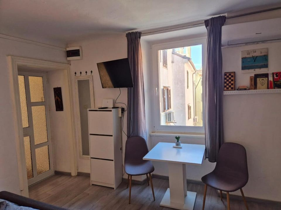 Emilla By The Sea - Piran Studio Apartment in Piran