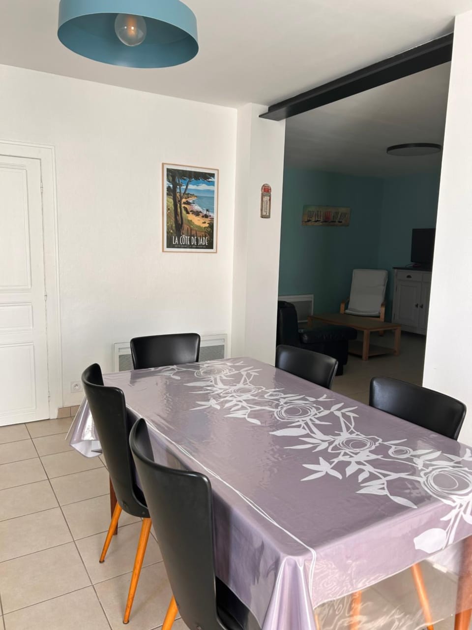Living room, Dining area