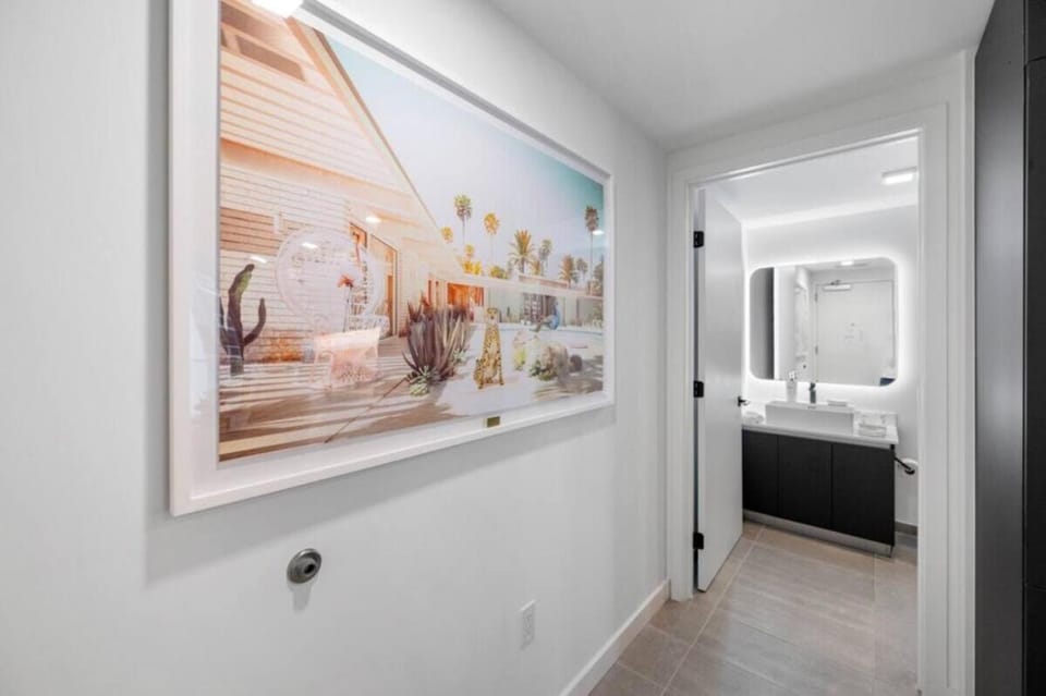 Modern Luxe Studio in Downtown Miami with Rooftop Pool and Gym Apartment in Miami