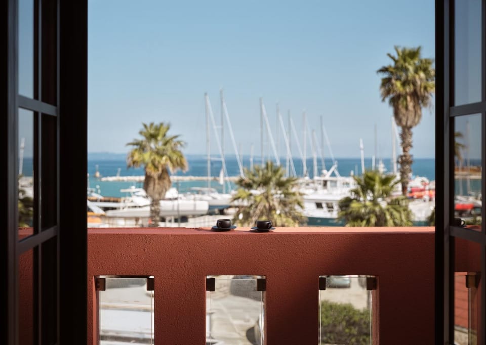 View (from property/room), Balcony/Terrace, Sea view
